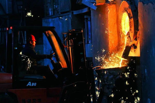 fire welding in the factory