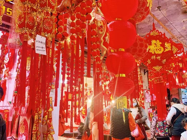 chinese new year\'s market, china
