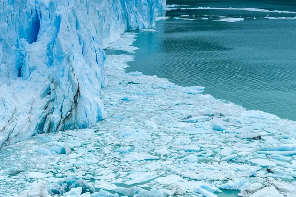 Ο παγετώνας Perito Moreno και η λίμνη της Αργεντινής — Φωτογραφία Αρχείου