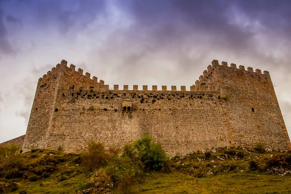 San Vicente vára Argueso de Cantabriában. — Stock Fotó