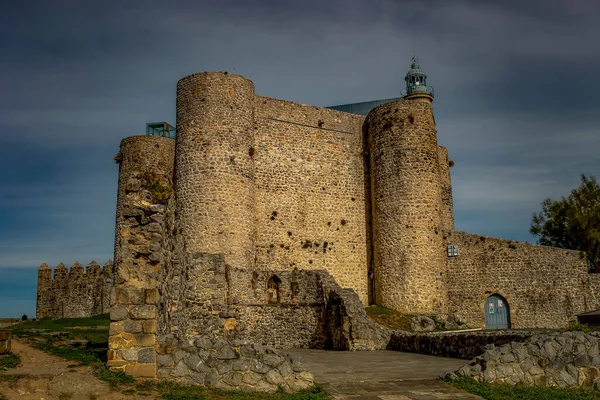 Kustlandskap i norra Kantabrien i Spanien. — Stockfoto