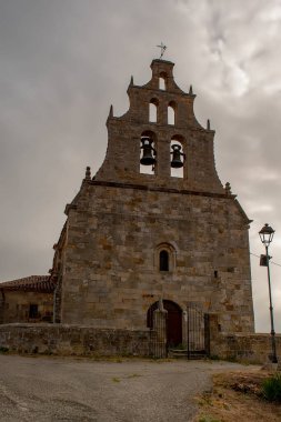 Villamonico 'daki Roma Hüküm Kilisesi.