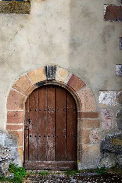 Tür Der Kirche San Andresen Paracuelles — Stockfoto