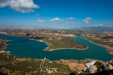 Negratin rezervuarı, Guadiana Menor nehri üzerinde..