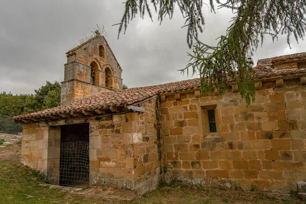 Igreja Românica da Imaculada no Rio Panero — Fotografia de Stock