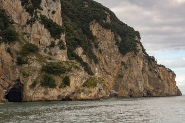 Kuzey İspanya 'nın kıyı manzarası.