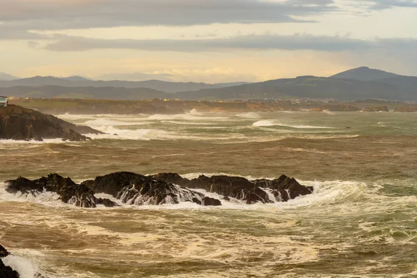 Fischereihafen Tapia de Casariego in Asturien. — Stockfoto