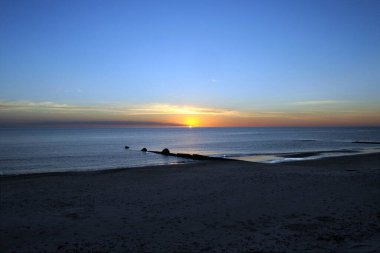 Maldonado 'daki Piriapolis Plajı' nda gün batımı.