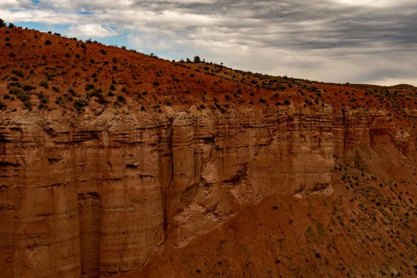 Crests and cliffs of the Badlands of Gorafe - Granada. — Stockfoto