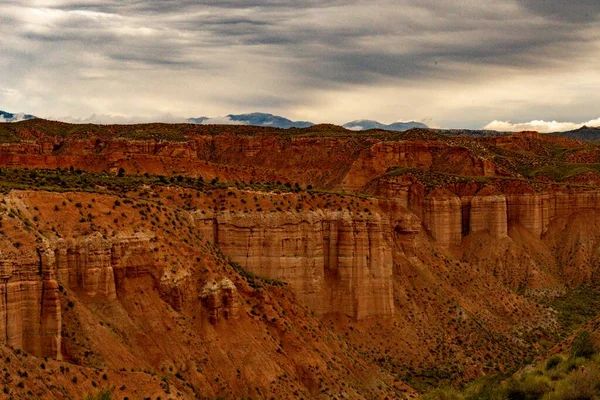 Crests and cliffs of the Badlands of Gorafe - Granada. — Stock Photo, Image