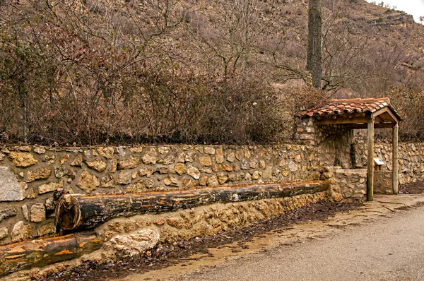 Outdoor fountains and drinking troughs — Stockfoto