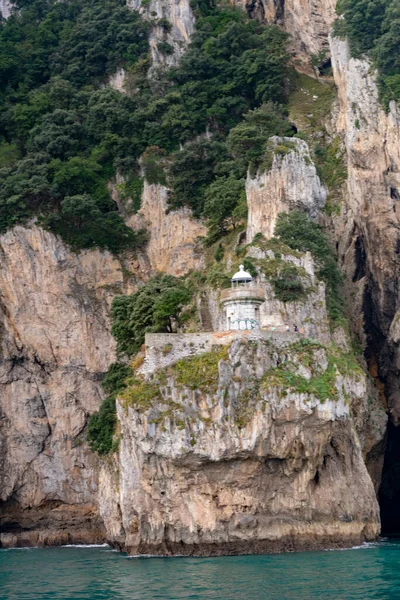 Sahildeki at feneri - Cantabria