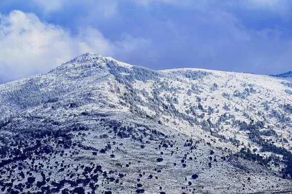 Snowy krajobrazy z wnętrza Granady - Hiszpania — Zdjęcie stockowe