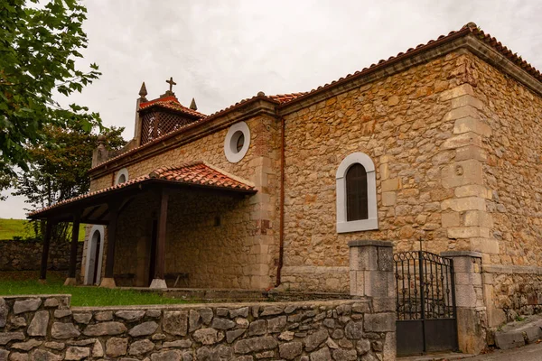 Kyrkan San Andres i Siejo. — Stockfoto