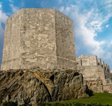 Guzman el Bueno Şatosu Tarifa de Cadiz, Endülüs