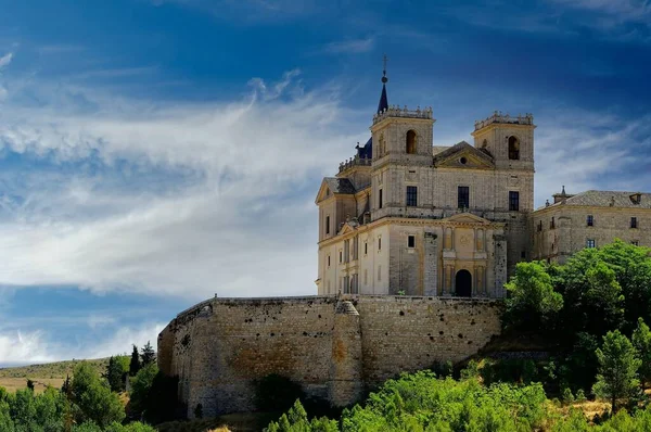 Cuenca 'daki Santiago de Ucles Manastırı