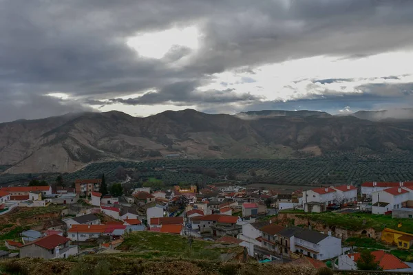 Villanueva de las Torres, Granada 'nın kırsal ve romantik köşkünün panoramisi. — Stok fotoğraf