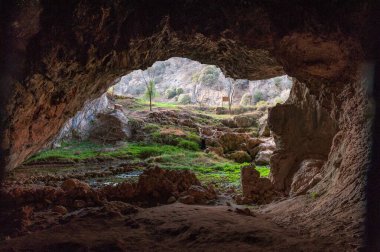 La Toba 'daki su mağarası, Jaen