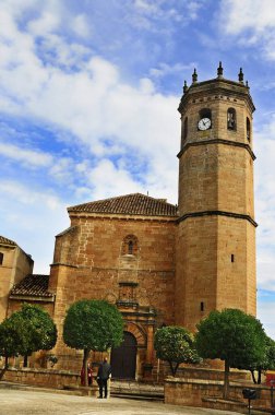 Banos de la Encina 'daki San Mateo Kilisesi, Jaen.
