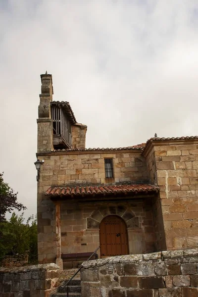 Romanesque εκκλησία της Santa Maria Boscones del Ebro στην Palencia — Φωτογραφία Αρχείου