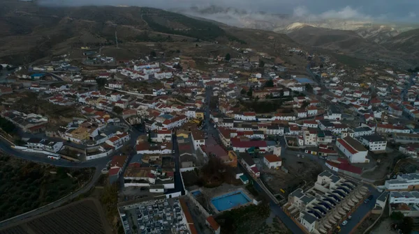 Villanueva de las Torres, Granada 'nın kırsal ve romantik köşkünün panoramisi.