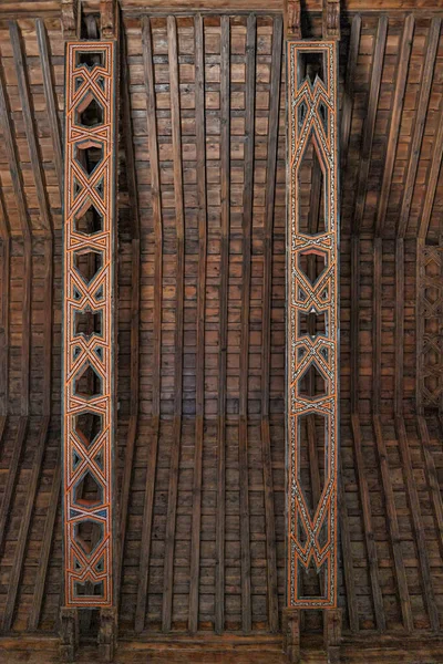 Cortes de Graena, Granada Kilisesi 'nin tavanı..