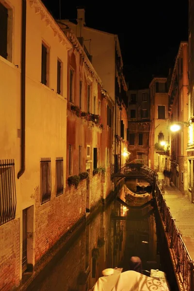 Nocturnos de la ciudad de Venecia — Foto de Stock