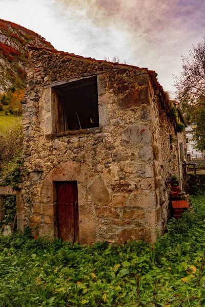 阿斯图里亚斯内地的农村景观 — 图库照片