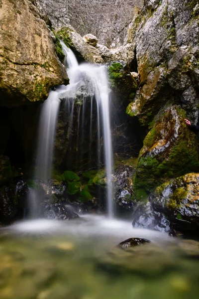 Waterfall in the Cazorla Segura National Park and the villas — Stockfoto