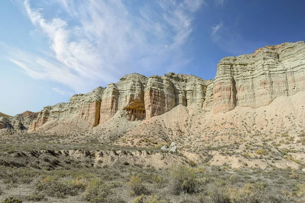 Ridges és sziklák a Badland de los Coloraos a Geopark Granada — Stock Fotó
