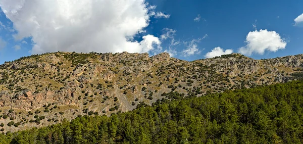 Paisaje de los altos picos de la Sierra de Baza - Granada. — Foto de Stock