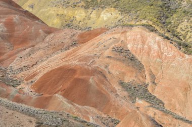 Çorak Topraklar, Granada Geopark 'ın bitkisiz kızıl toprakları..