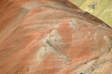 Çorak Topraklar, Granada Geopark 'ın bitkisiz kızıl toprakları..