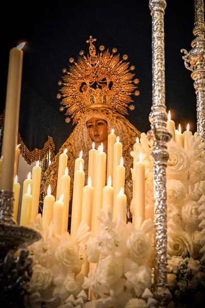 Our Lady the Virgin of Tears, on the throne for the procession — ストック写真