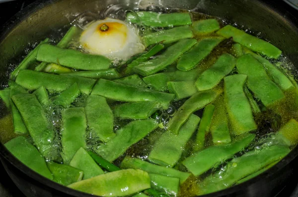 Feijão Verde Cozinhar Uma Panela Cozinha — Fotografia de Stock