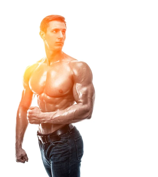 Muskulös Stilig Ung Man Med Naken Överkropp Isolerad Vit Bakgrund — Stockfoto