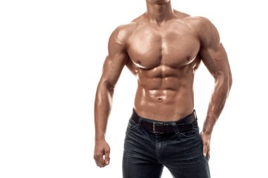 Telif uzayı olan beyaz arka planda bir erkek vücudu parçası. Beyaz arkaplanda izole.