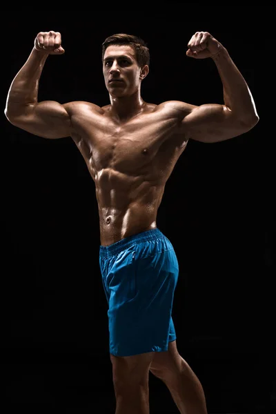 Muscular Fit Young Bodybuilder Fitness Male Model Posing Black Background — Stock Photo, Image
