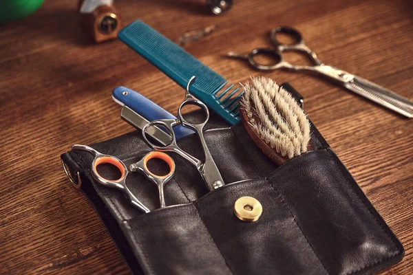 Hairdresser Tools Wooden Background Top View Wooden Table Scissors Comb — Fotografia de Stock