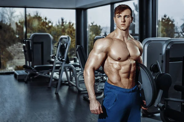 Sexy Muscular Man Posing Gym Shaped Abdominal Strong Male Naked — ストック写真