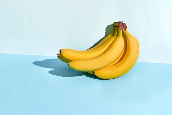 Banana Branch Fresh Isolated Blue — Stok fotoğraf