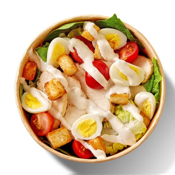 건강에 샐러드와 로메인 토마토 메추라기 닭고기가 사진은 그릇에 소스로 만들어 — 스톡 사진