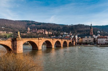 Heidelberg Panoraması ile eski köprü