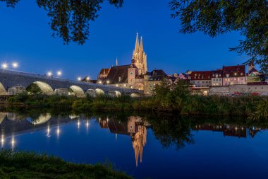 Mavi Saatteki Regensburg