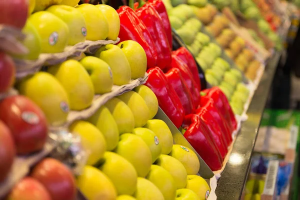 Ortofrutticoli Una Sala Del Mercato — Foto Stock