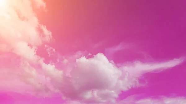 Παστέλ Ροζ Ουρανός Έχει Μια Φυσική Λάμψη Λευκά Σύννεφα Για — Φωτογραφία Αρχείου