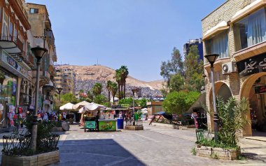 Yazın Şam pazarı, Suriye