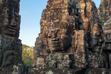 Angkor Wat Kamboçya 'da büyük bir Hindu tapınağı kompleksi.