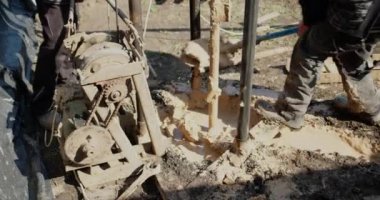 Su çıkarmak için sondaj sondajları iyi.