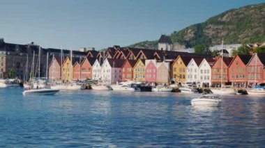 Bergen şehrinin seddi, ünlü eski ahşap tüccar evlerini görebilirsiniz.